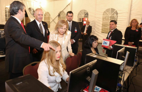 La titular de la máxima instancia judicial, doctora Alicia Pucheta de Correa, recorrió el Centro Internacional de Prensa.