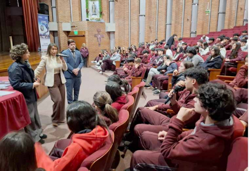 Desarrollaron el programa “Educando en Justicia” en colegio de Asunción.