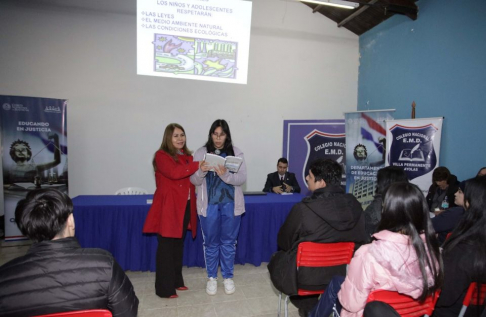 Continúa el programa “Educando en Justicia” en Ayolas - Misiones.