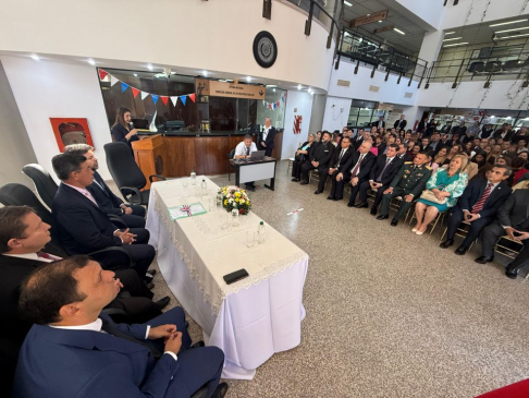Ministros de la Corte Suprema lideraron acto de lanzamiento académico e implementación del Expediente Electrónico en Misiones.
