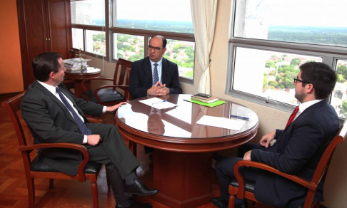 Reunión del ministro Martínez Simón y Colegio de Abogados