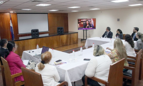 Analizaron materiales de comunicación orientados a la administración de justicia.