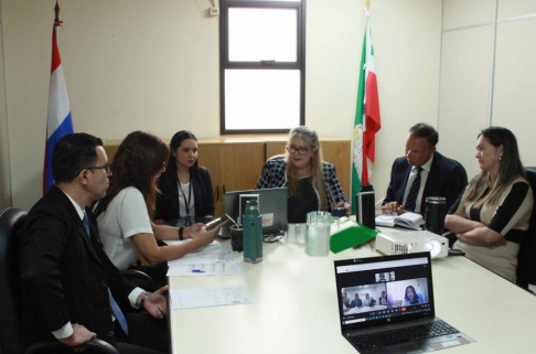 Paraguarí: realizaron entrevistas a postulantes en terna para cargos vacantes.