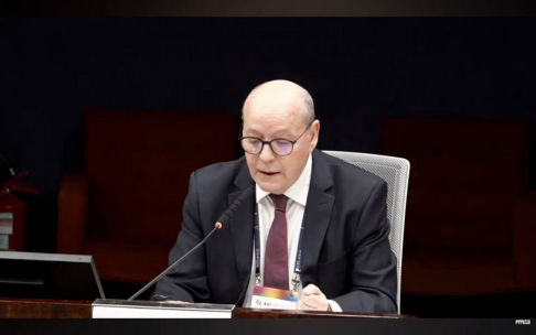 Ministro César Diesel expuso sobre independencia judicial y mecanismos de defensa constitucional en Brasilia.