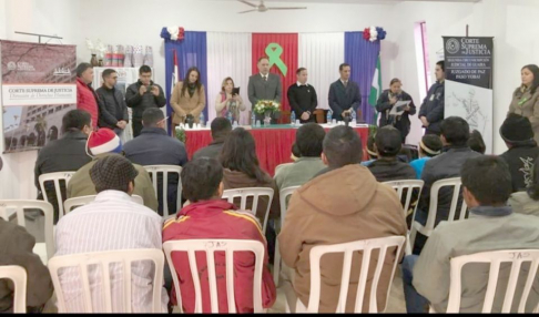Se realizó primer encuentro de líderes y docentes de comunidades indígenas en Paso Yobái.