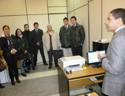 Los alumnos de la carrera de Derecho de la UTCD visitaron el Palacio de Justicia de Cordillera