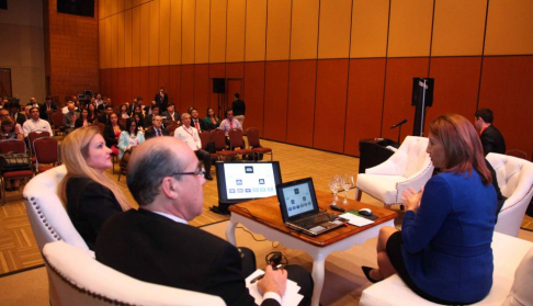 Conversatorio sobre ciberdelito y ciberdelincuencia en la VI Feria de Justicia y Tecnología.