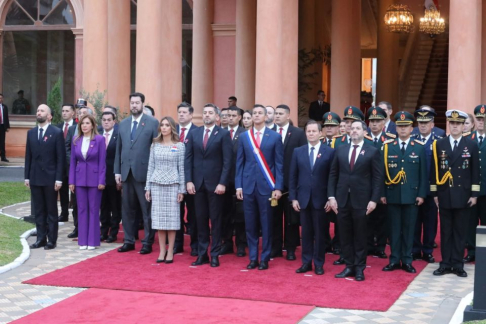  El presidente, Dr. Martínez Simón, acompañó actos oficiales por el aniversario de la Independencia del Paraguay