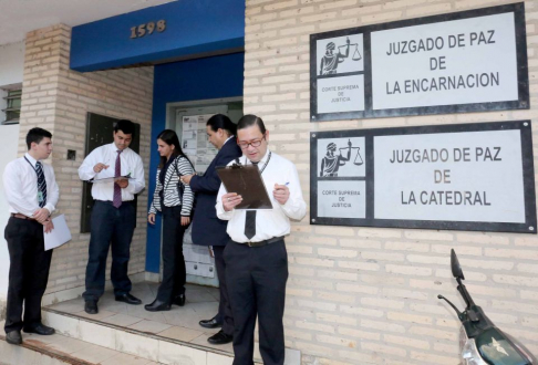 El control se realizó esta vez en los juzgados de Paz de La Encarnación y La Catedral.