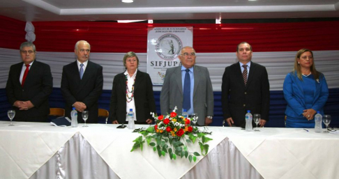 En la fecha se inició el Seminario Internacional sobre Derecho Civil, Penal, Laboral y Niñez.