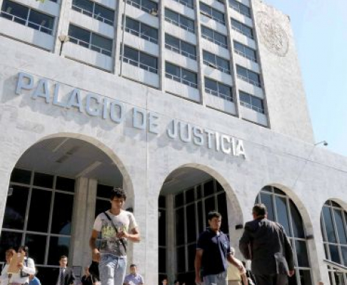 Fachada del Palacio de Justicia de Asunción.