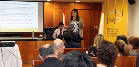 La Competencia Interuniversitaria de Juicios Orales inicia con una ronda de talleres informativos.