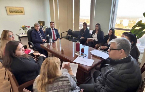 Capacitación a funcionarios del Ministerio de la Defensa Pública.