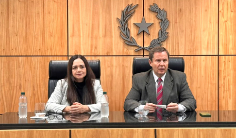 El presidente de la Corte Suprema de Justicia y superintendente de la Circunscripción Judicial de Canindeyú, doctor Alberto Martínez Simón, desarrolló una jornada de trabajo en la citada circunscripción, en cuyo marco mantuvo reuniones con autoridades.