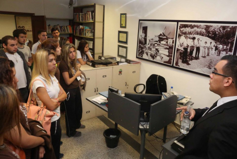 Los estudiantes conocieron la historia del régimen dictatorial y sus consecuencias.