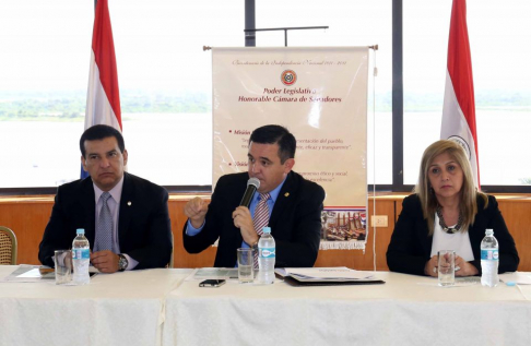 La Comisión Nacional de Reforma Judicial presentó informe.