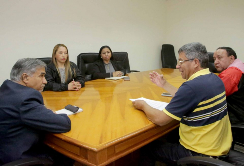 Ministro Ramírez Candia dialogó con representantes de la Coordinadora de víctimas de afectados en casos relacionados a pagarés.