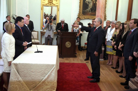 Juramento del embajador Fleming Duarte Ramos