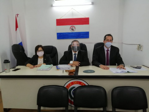  El Tribunal de Sentencia estuvo integrado por los magistrados Gregorio Paciello, Silvia Frers y Christian Bernal. 