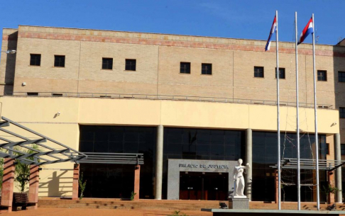 Fachada de la sede judicial de San Pedro.