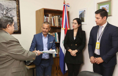 Juzgado de Ejecución Penal de Capital oficializó entrega de vehículo a la Senabico.