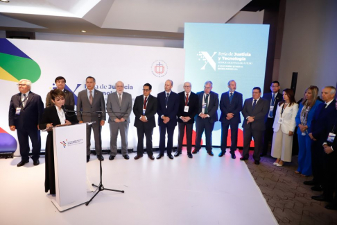 Presidente y ministros de la Corte Suprema intervienen en paneles sobre transformación de la justicia en Iberoamérica 