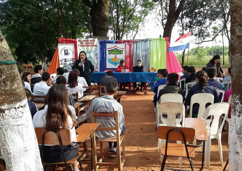 La supervisora de la zona celebró el acercamiento del Poder Judicial al sector educativo.