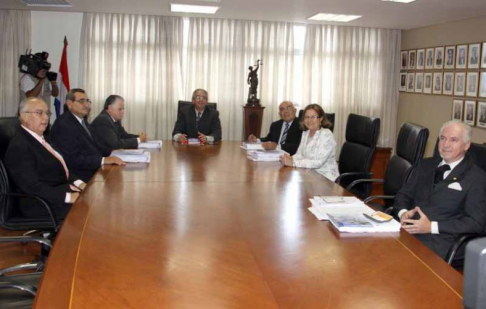Ministros y jueces que atenderán durante la feria judicial de enero