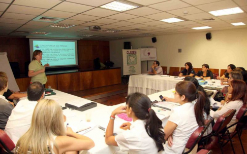 En la fecha, se dio cierre al curso de formación de formadores y formadoras.