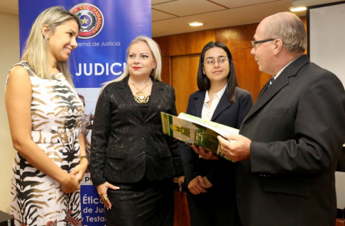 Jornada de socialización del Código de Ética para funcionarios de la División de Inspectoría.