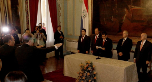 Esta mañana se realizó la ceremonia de juramento de tres nuevos embajadores.