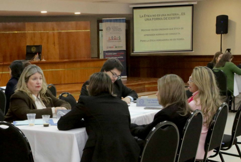 Continuó conversatorio sobre acuerdos y compromisos éticos con jueces penales de capital.