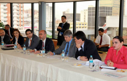 Los jueces Carlos Ortiz Barrios, Pedro Mayor Martínez, José Agustin Fernández, Gustavo Santander y Mónica Paredes, de Asuntos Internacionales, representaron en la reunión a la Corte Suprema de Justicia.