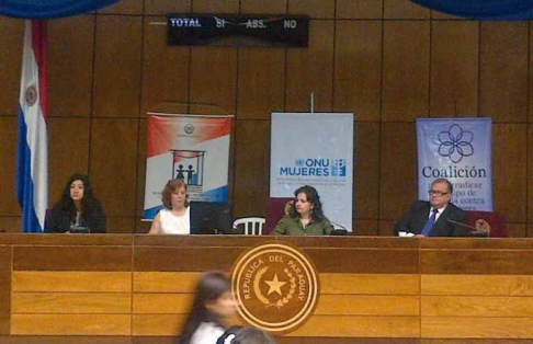 La Secretaría de Género tuvo participación activa en la audiencia pública acerca del proyecto de ley de protección integral a la mujer.