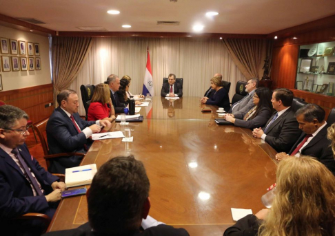 Reunión interinstitucional en torno al sistema penitenciario del país en el Palacio de Justicia.