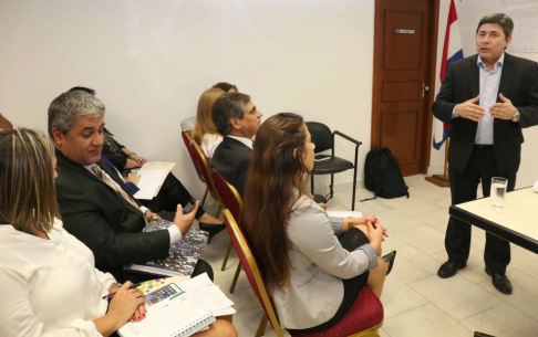 César Pastore, coordinador del Componente II del Programa de Democracia y Gobernabilidad.