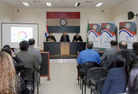 La jornada se realizó en el Palacio de Justicia de Paraguarí.