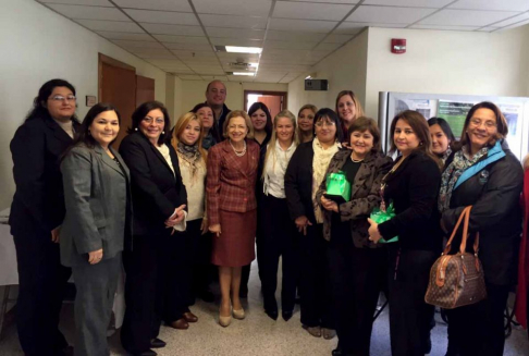 La ministra Alicia Pucheta de Correa con las autoridades de la Oficina Técnica Forense conmemorando el Día del Trabajador Social.