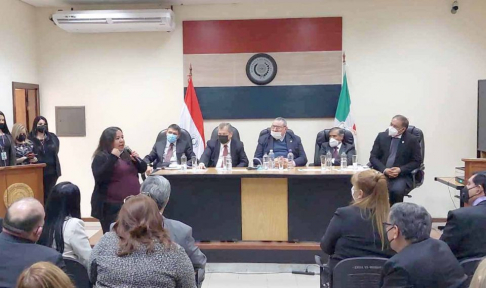 Ministros de la CSJ se reunieron con gremios de abogados.