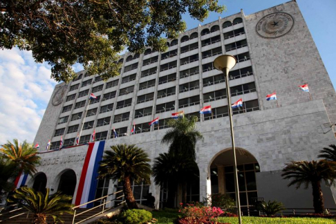 La Corte Suprema de Justicia invita a los interesados en el seminario sobre firma digital y su importancia para la seguridad jurídica.