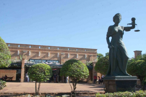  Palacio de Justicia de Caacupé, sede de la Decimo Tercera Circunscripción Judical