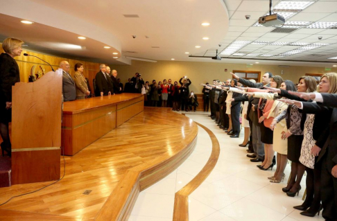 Prestaron juramento magistrados, agentes fiscales y defensores públicos.