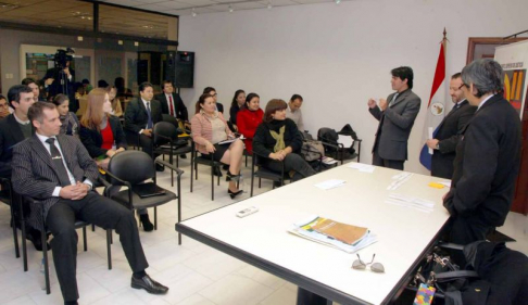 Este lunes se presenta una nueva edición de la competencia interuniversitaria de juicios orales.