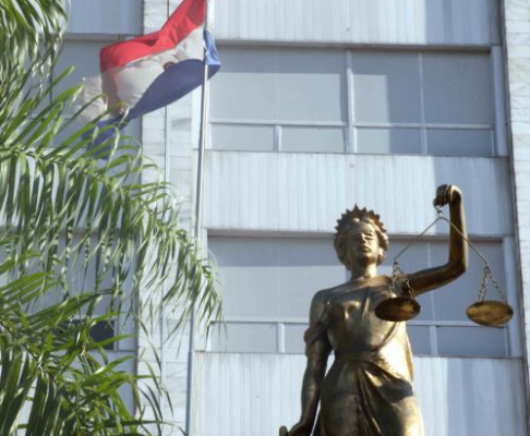 Decisiones de la plenaria de la Corte Suprema de Justicia