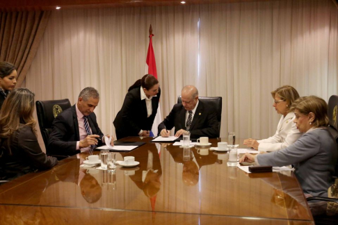 Firma de convenio entre la Corte Suprema de Justicia y la Seprelad.