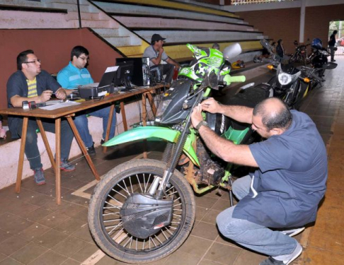 La Dirección del Registro del Automotor realiza el servicio de matriculaciones esta semana en la ciudad de Santa Rosa de Aguaray, Departamento de San Pedro.