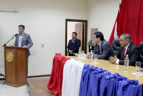 Presentan al ministro Gustavo Santander como superintendente de la Circunscripción de Paraguarí