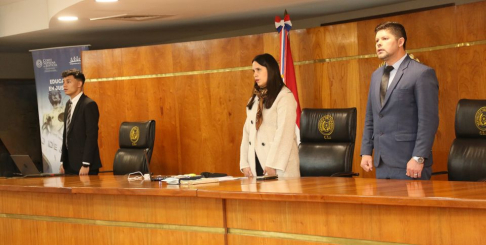 Apertura del Seminario Gratuito de Formación Continua “Acceso a la Justicia en el Paraguay: desafíos estructurales y fortalecimiento del sistema de justicia”.