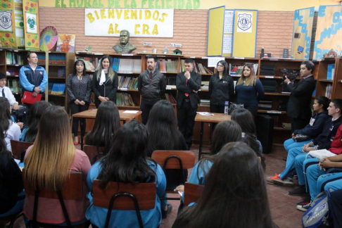 El programa se desarrolla previamente en las escuelas de las ciudades a ser visitadas.