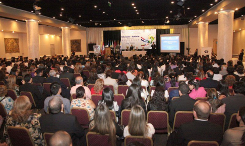 Ayudando a solucionar conflictos en áreas rurales